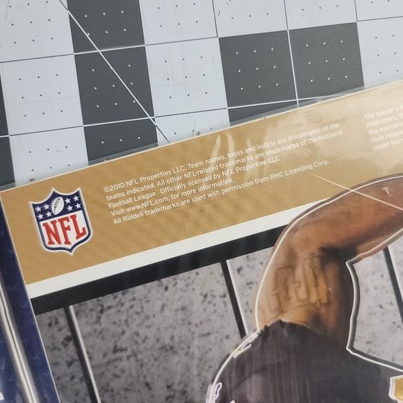 Fathead Teammates Saints Marques Colston Reusable Vinyl Wall Graphics - Picture 4 of 7